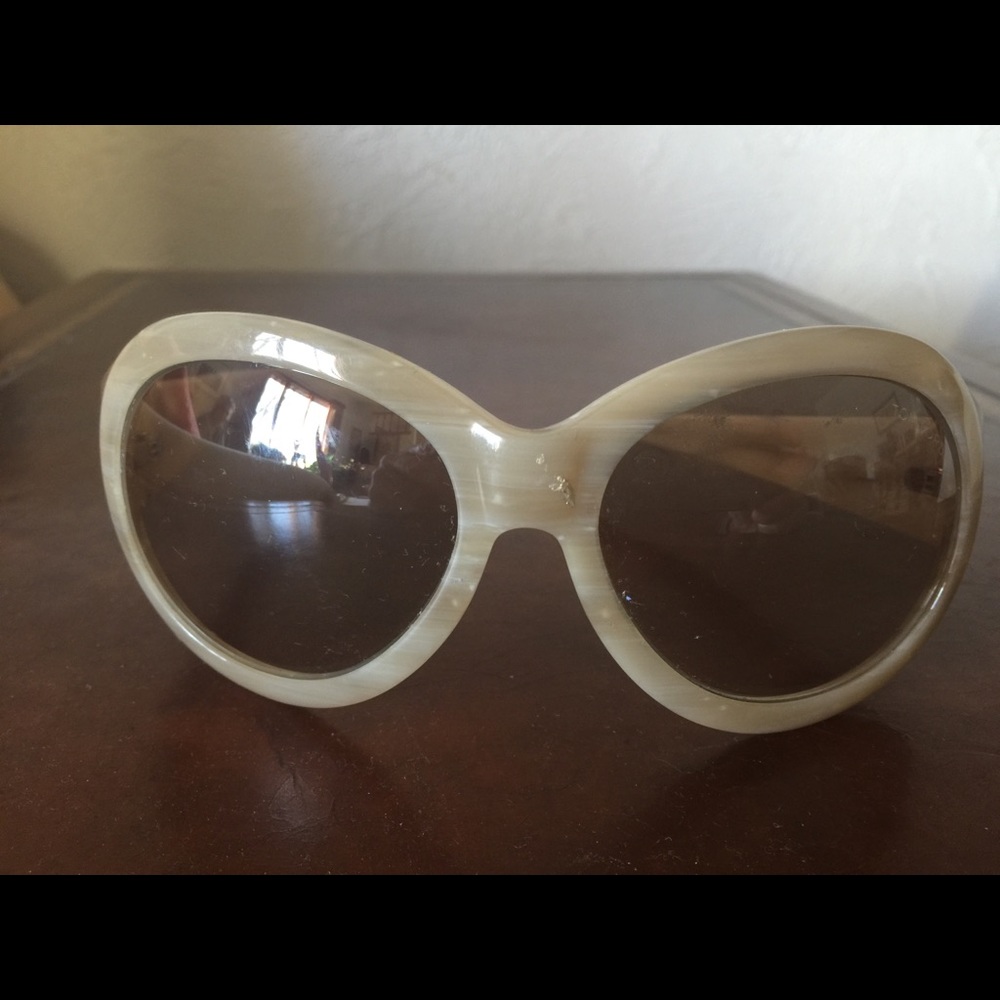 Gorgeous TOM FORD vintage sunglasses❤️❤️❤️